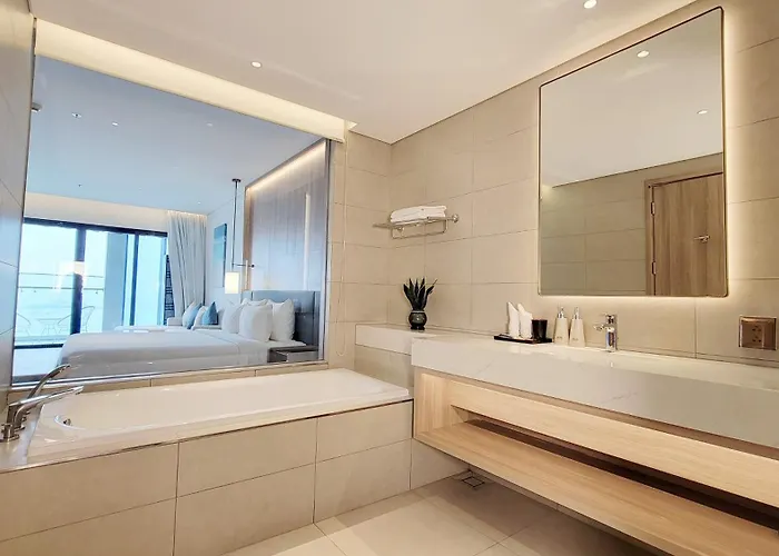 Aparthotel Luxury 5 Star A La Carte 4*