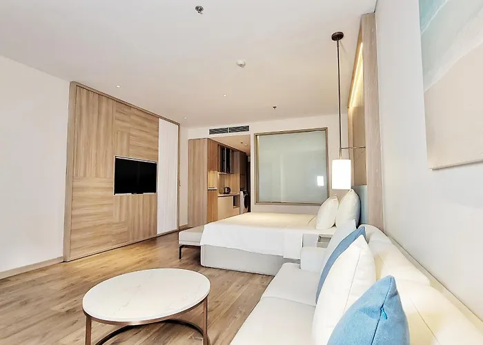 Luxury 5 Star A La Carte 4* Ha Long