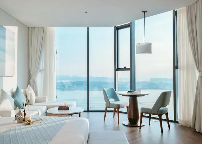 Luxury 5 Star A La Carte 4* Ha Long