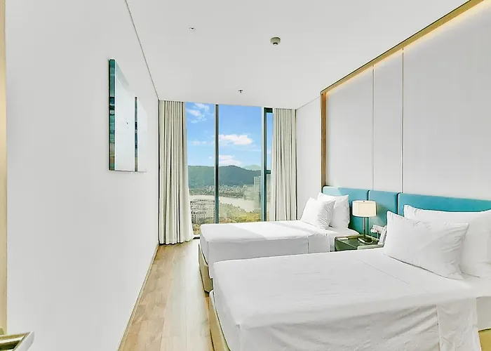 Luxury 5 Star A La Carte 4* Ha Long