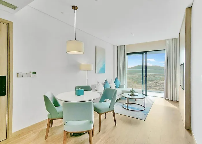 Luxury 5 Star A La Carte 4* Ha Long